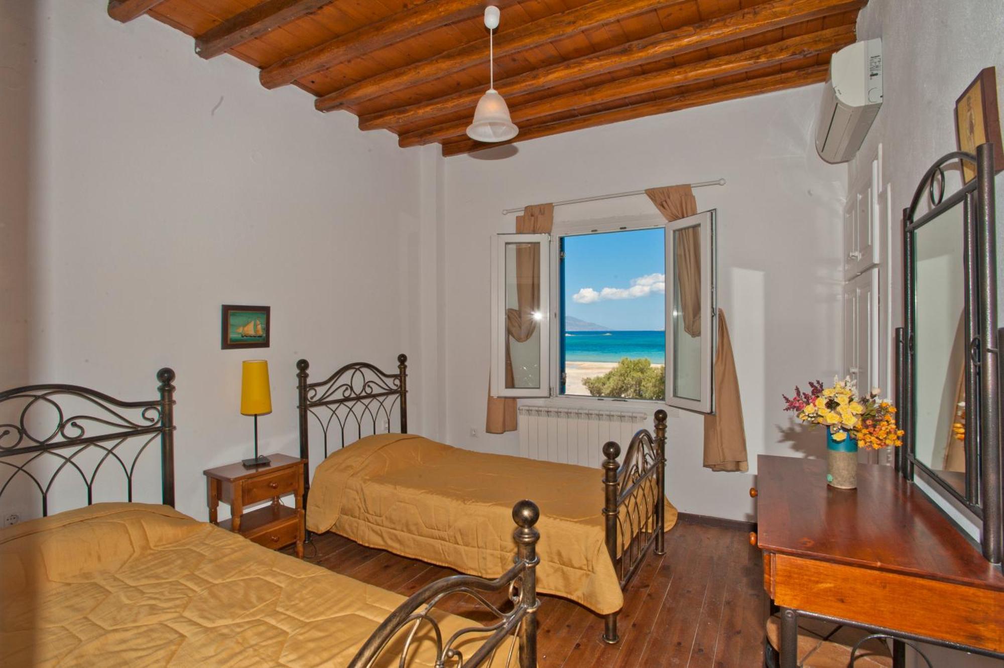 Gelos House Апарт-отель Орнос
