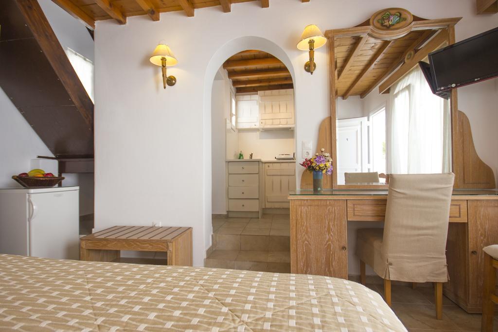 Апарт-отель Gelos House