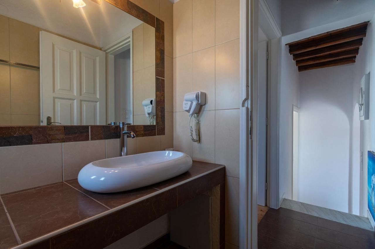 Апарт-отель Gelos House 2*